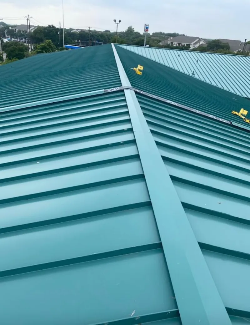 Green commercial metal roof ridge and valley for Metal Roof Repair in Marianna